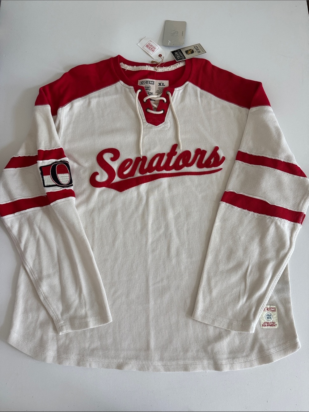 Official CCM NHL Vintage Classics Ottawa Senators Lace-Up Shirt – New With Tags!